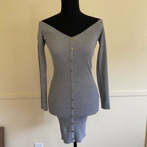 Mini long sleeve dress.